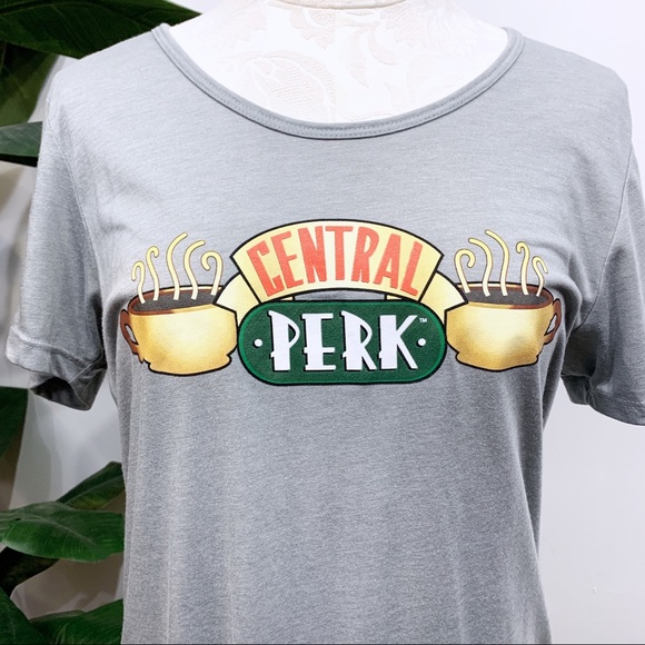 Friends Central Perk Graphic Tshirt - Picture 2 of 4